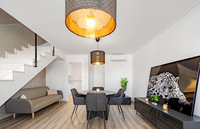 Kamienica - Rynek Wtórny - Los Balcones -
                Los Balcones