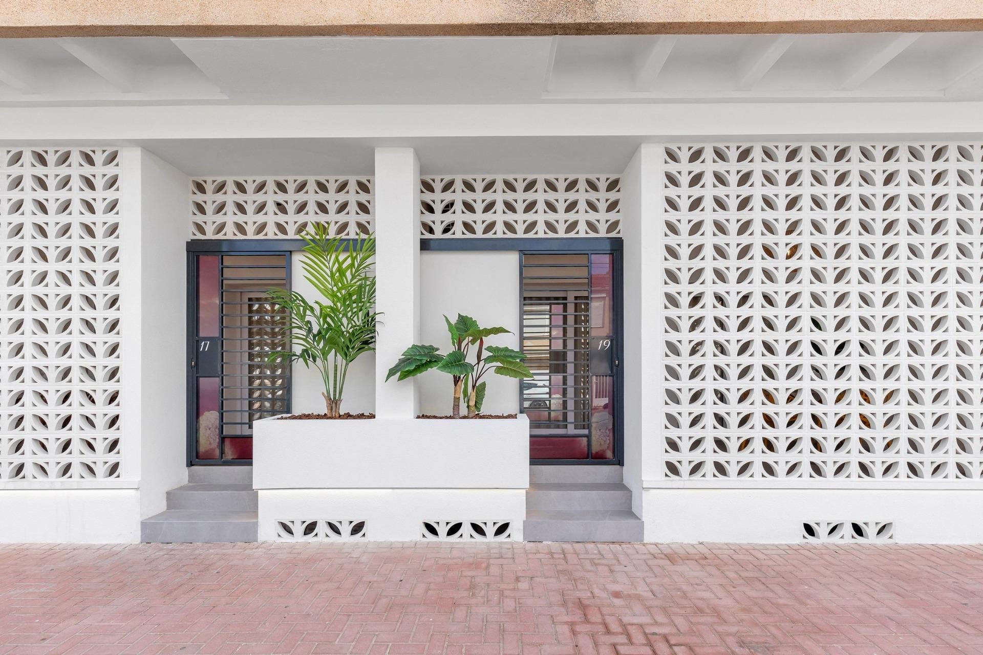 New Build - Apartment -
Torrevieja - Playa Los Naufragos