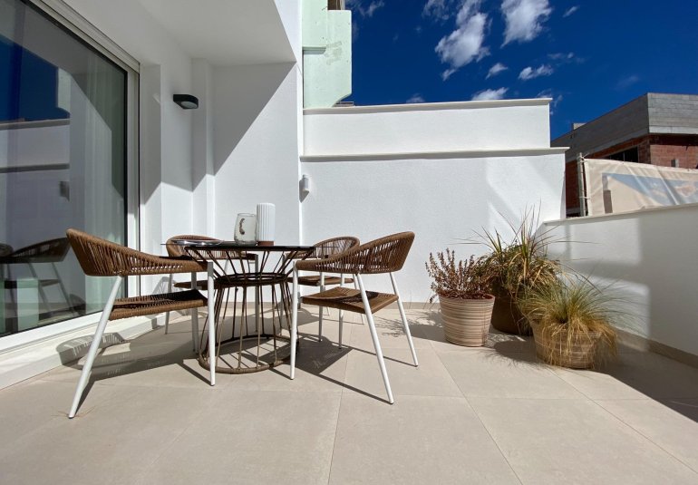 New Build - Bungalow -
Pilar de la Horadada - pueblo