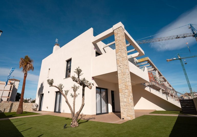 New Build - Bungalow -
Pilar de la Horadada - pueblo