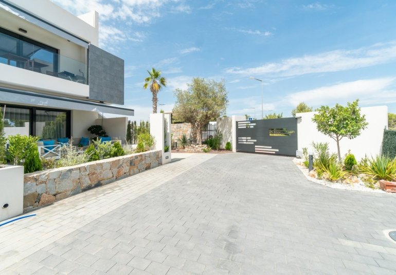 New Build - Bungalow -
Torrevieja - Los Balcones