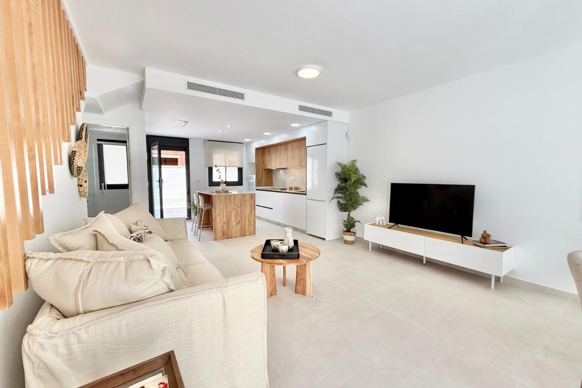 New Build - Town House -
Cox - San Fernando