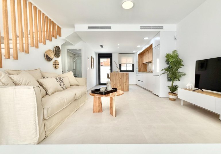 New Build - Town House -
Cox - San Fernando