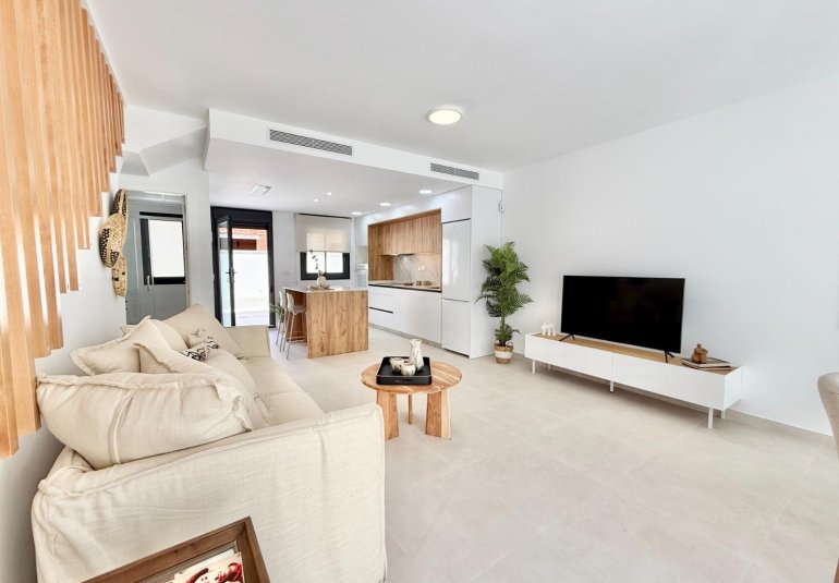 New Build - Town House -
Cox - San Fernando