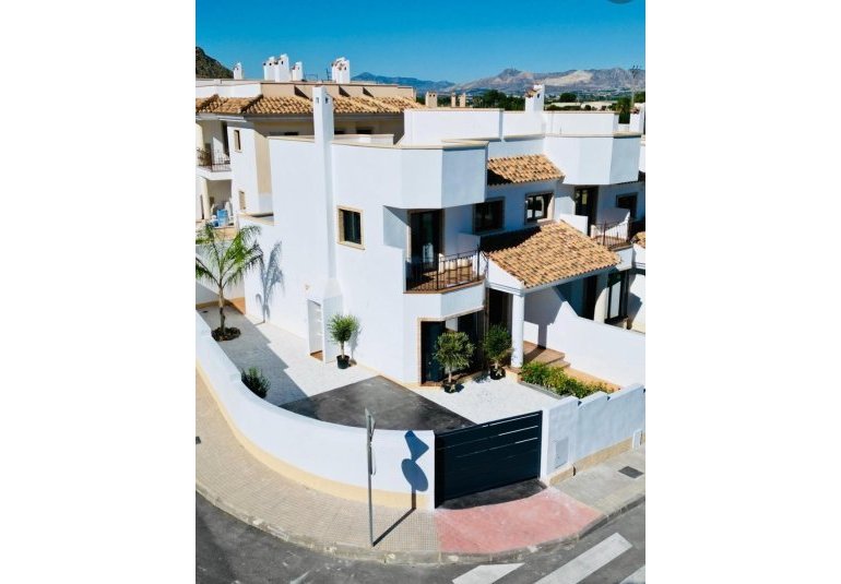 New Build - Town House -
Cox - San Fernando