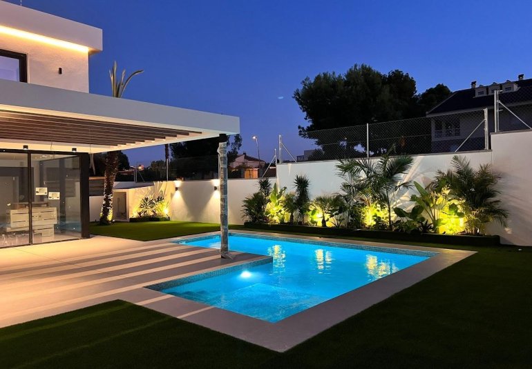 New Build - Town House -
Orihuela Costa - Montezenia