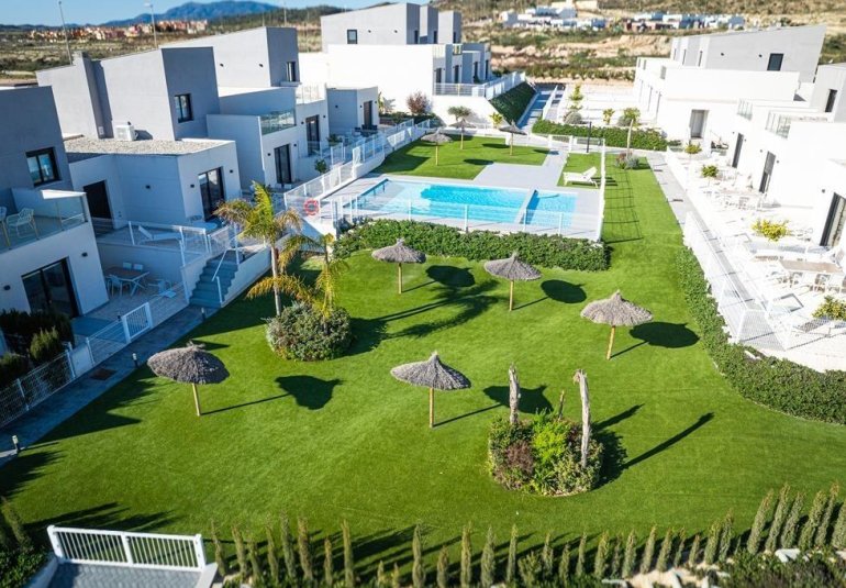 New Build - Villa -
BAÑOS Y MENDIGO - Altaona Golf