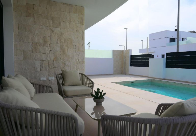 New Build - Villa -
Dolores - polideportivo