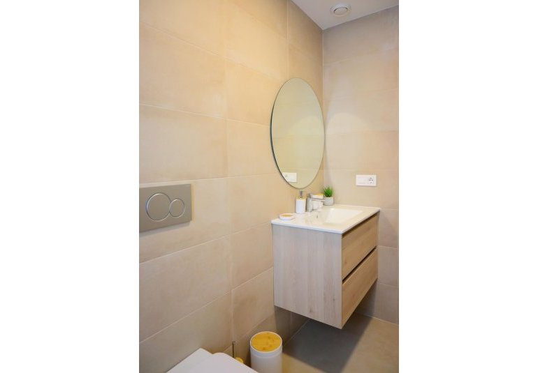 New Build - Villa -
Dolores - polideportivo