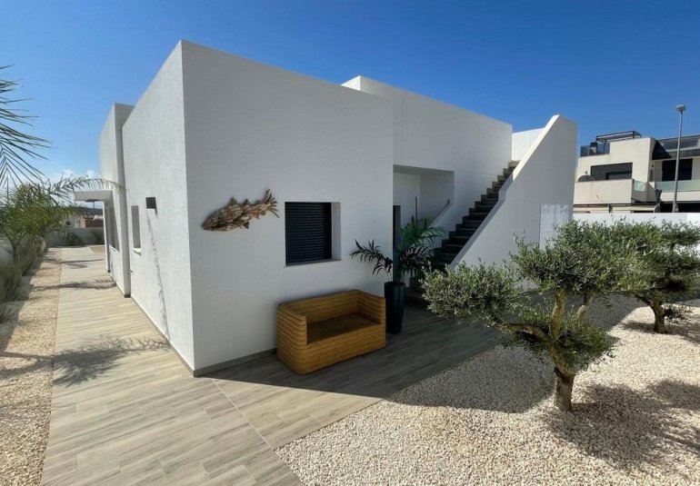 New Build - Villa -
Rafal - polideportivo