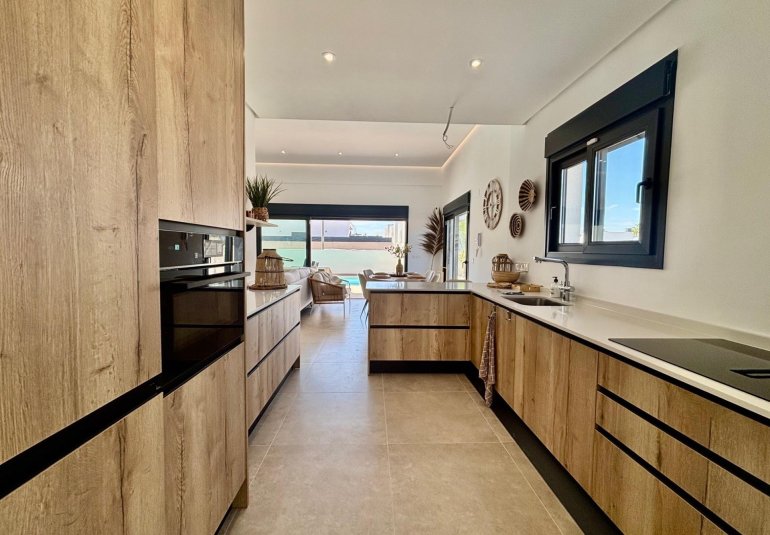 New Build - Villa -
Rafal - polideportivo