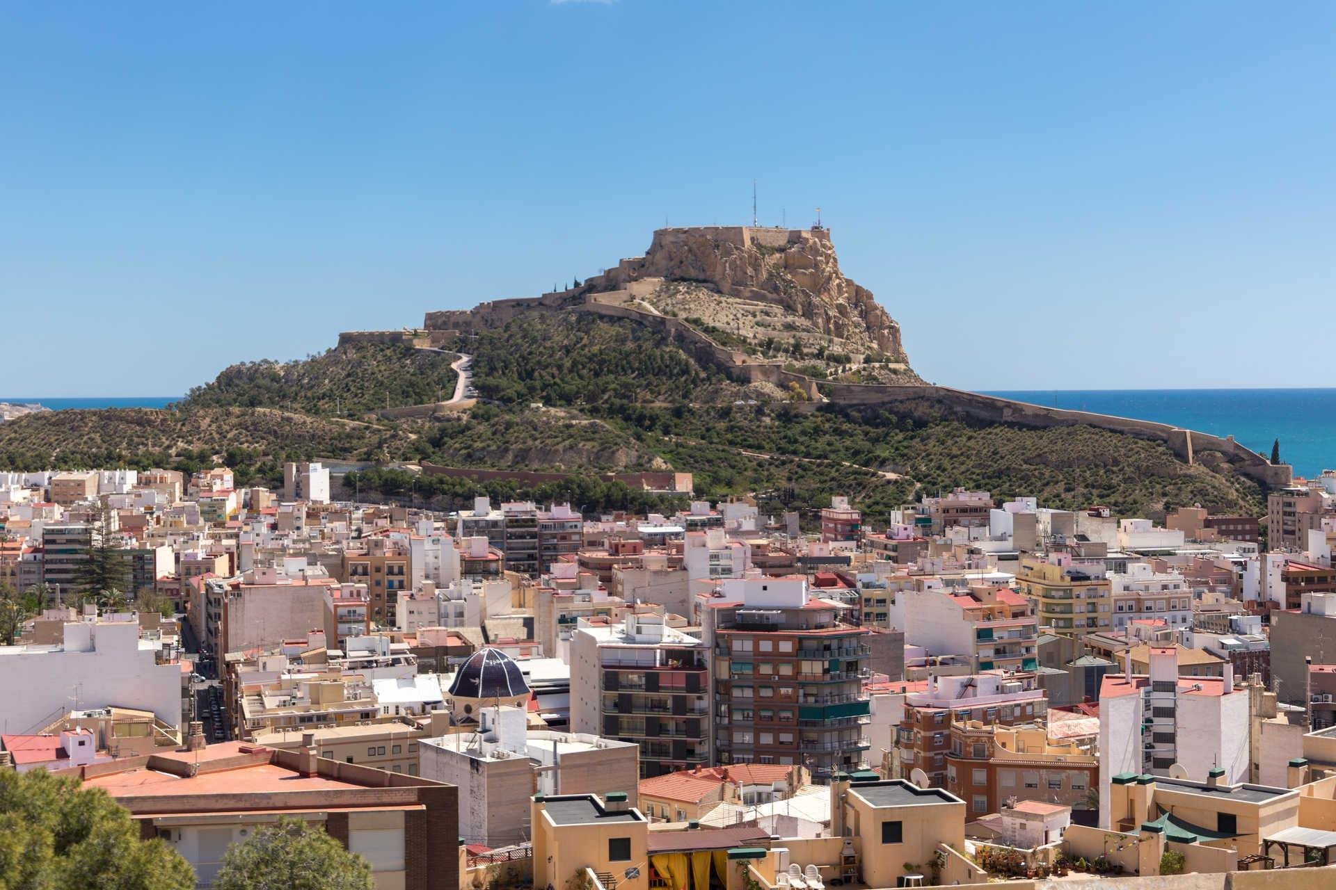 Obra nueva - Ático -
Alicante - Centro
