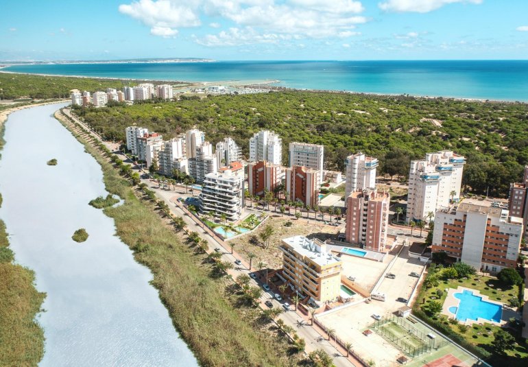 Obra nueva - Ático -
Guardamar del Segura - PUERTO