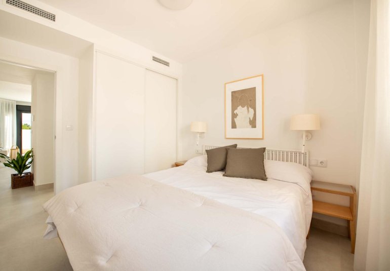 Obra nueva - Bungalow -
Cox - San Fernando