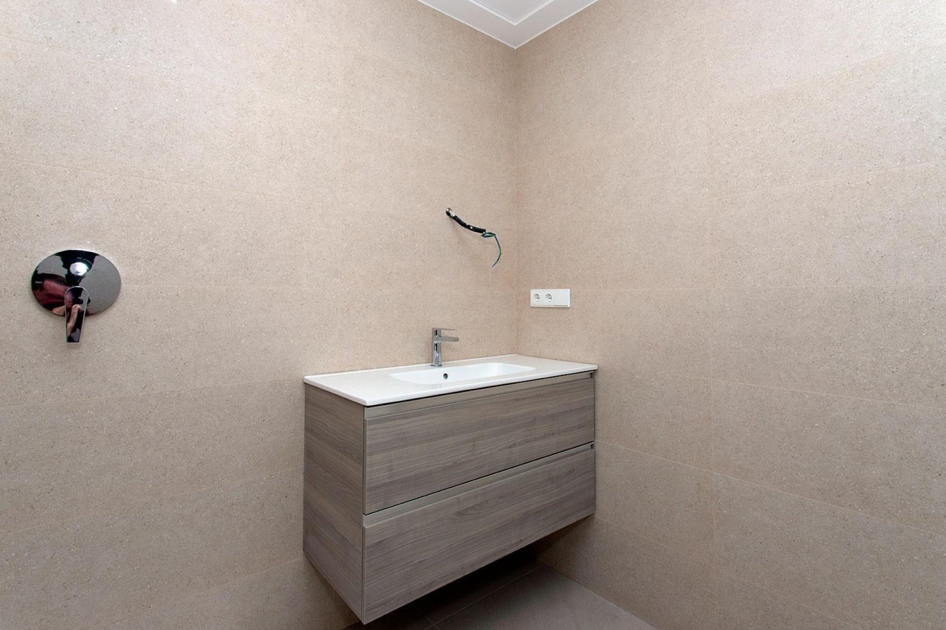 Obra nueva - Bungalow -
Hondón de las Nieves - El Salero