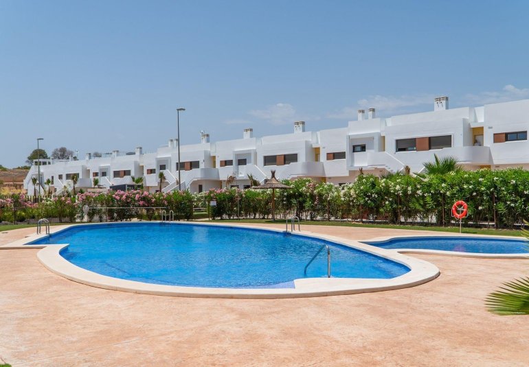 Obra nueva - Bungalow -
Orihuela - Vistabella Golf