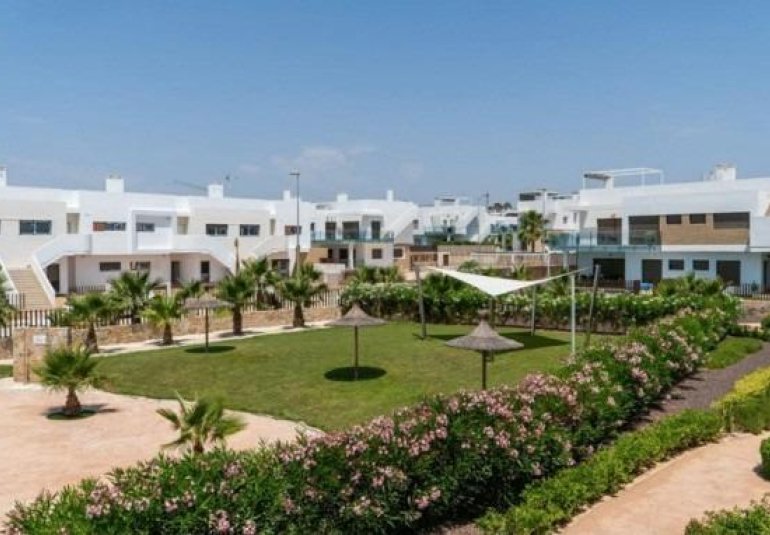 Obra nueva - Bungalow -
Orihuela - Vistabella Golf