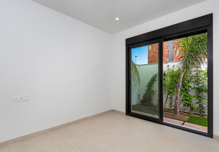 Obra nueva - Bungalow -
Pilar de la Horadada - Parque del Mediterraneo