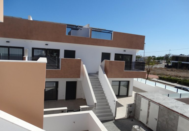 Obra nueva - Bungalow -
Pilar de la Horadada - pueblo