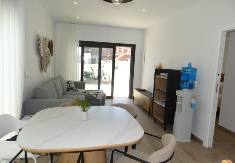 Obra nueva - Bungalow -
Pilar de la Horadada - pueblo