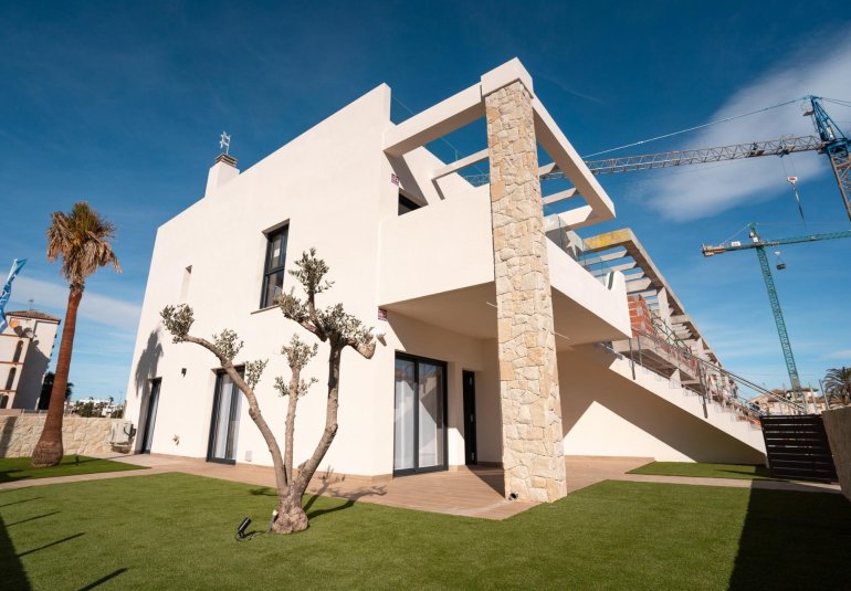 Obra nueva - Bungalow -
Pilar de la Horadada - pueblo