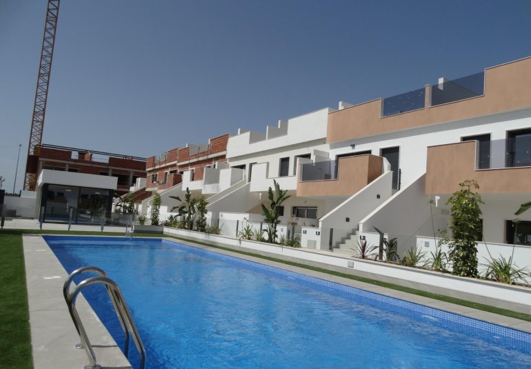 Obra nueva - Bungalow -
Pilar de la Horadada - pueblo