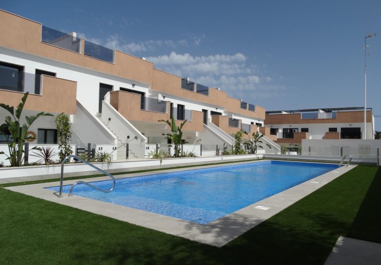 Obra nueva - Bungalow -
Pilar de la Horadada - pueblo