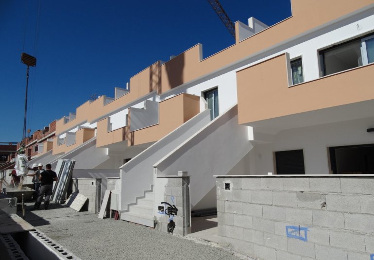 Obra nueva - Bungalow -
Pilar de la Horadada - pueblo