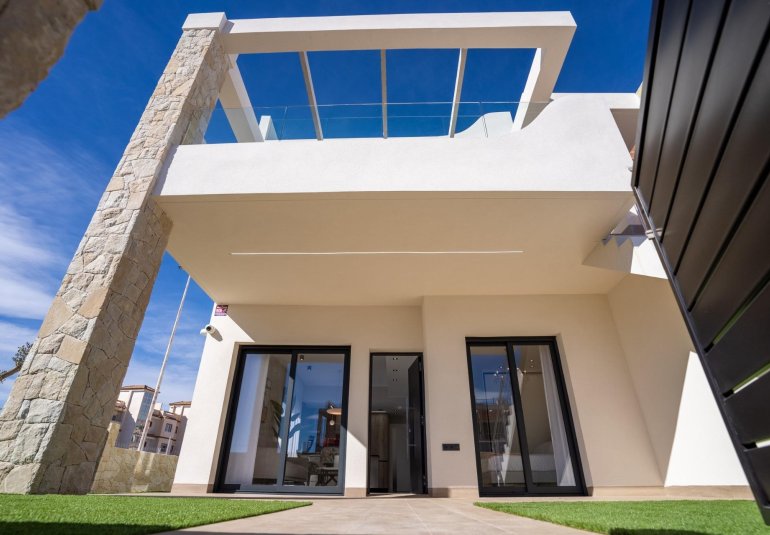 Obra nueva - Bungalow -
Pilar de la Horadada - pueblo