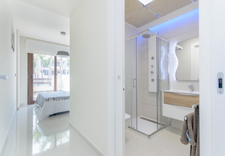 Obra nueva - Bungalow -
Torrevieja - Los Balcones