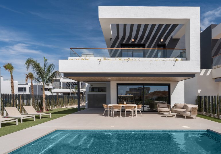 Obra nueva - Bungalow -
Torrevieja - Spain
