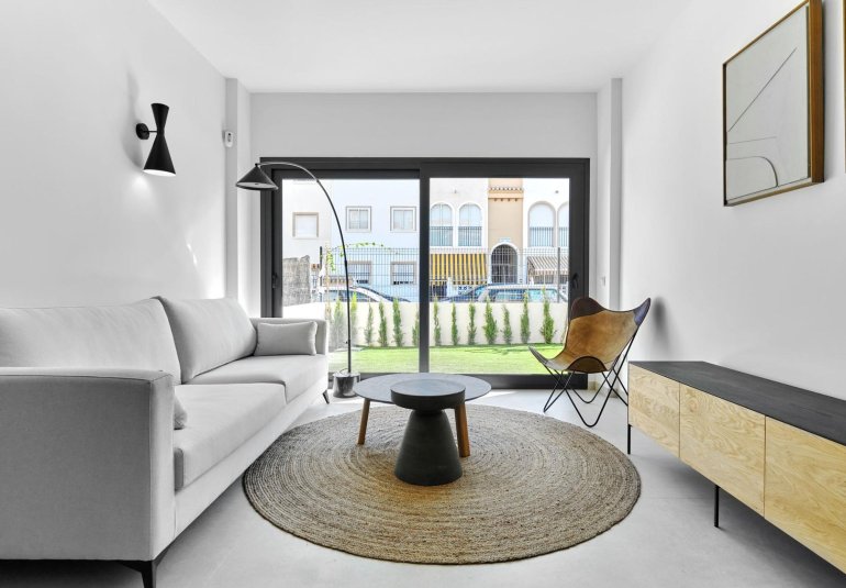 Obra nueva - Bungalow -
Torrevieja - Villa Amalia