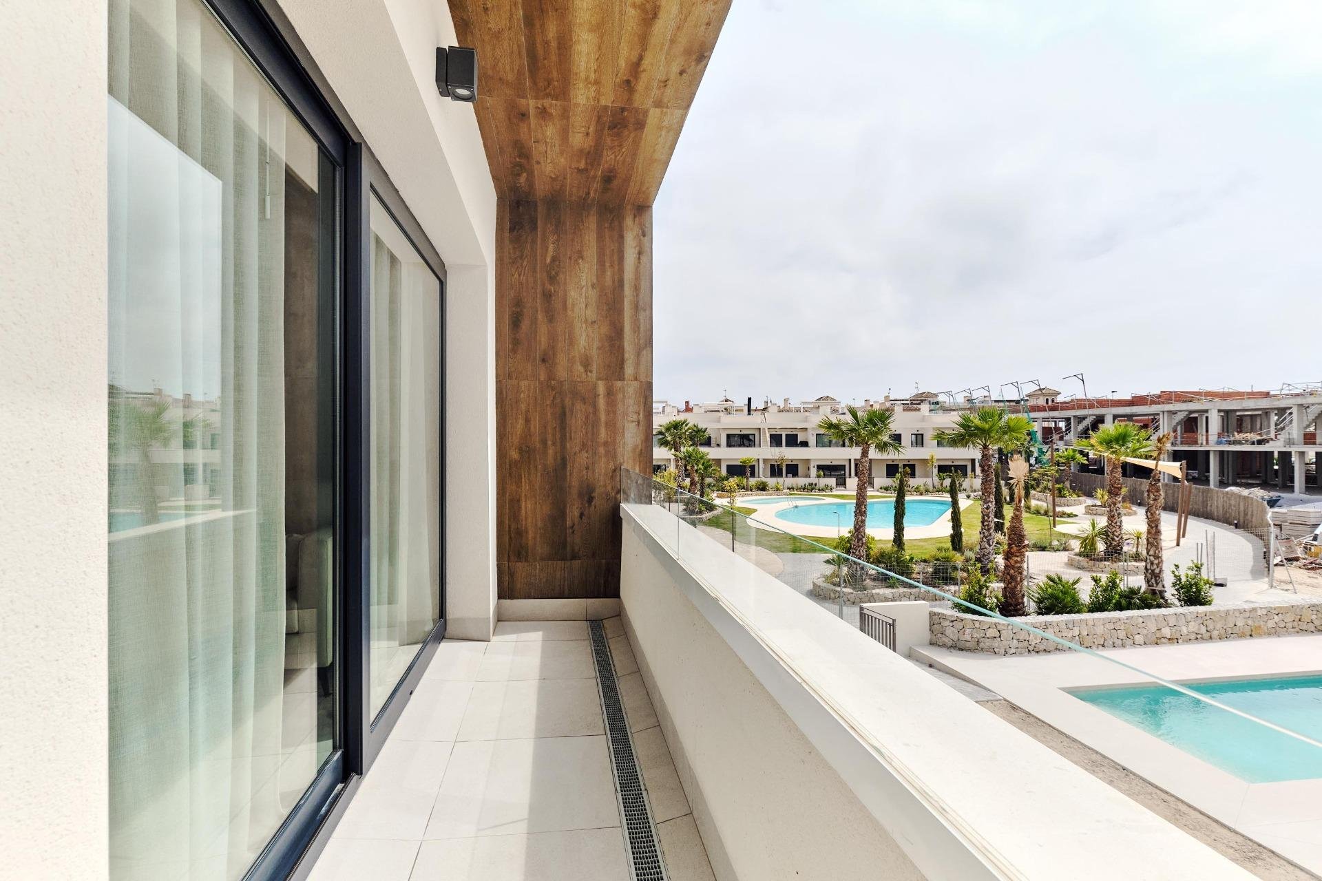 Obra nueva - Bungalow -
Torrevieja - Villa Amalia