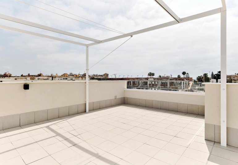 Obra nueva - Bungalow -
Torrevieja - Villa Amalia