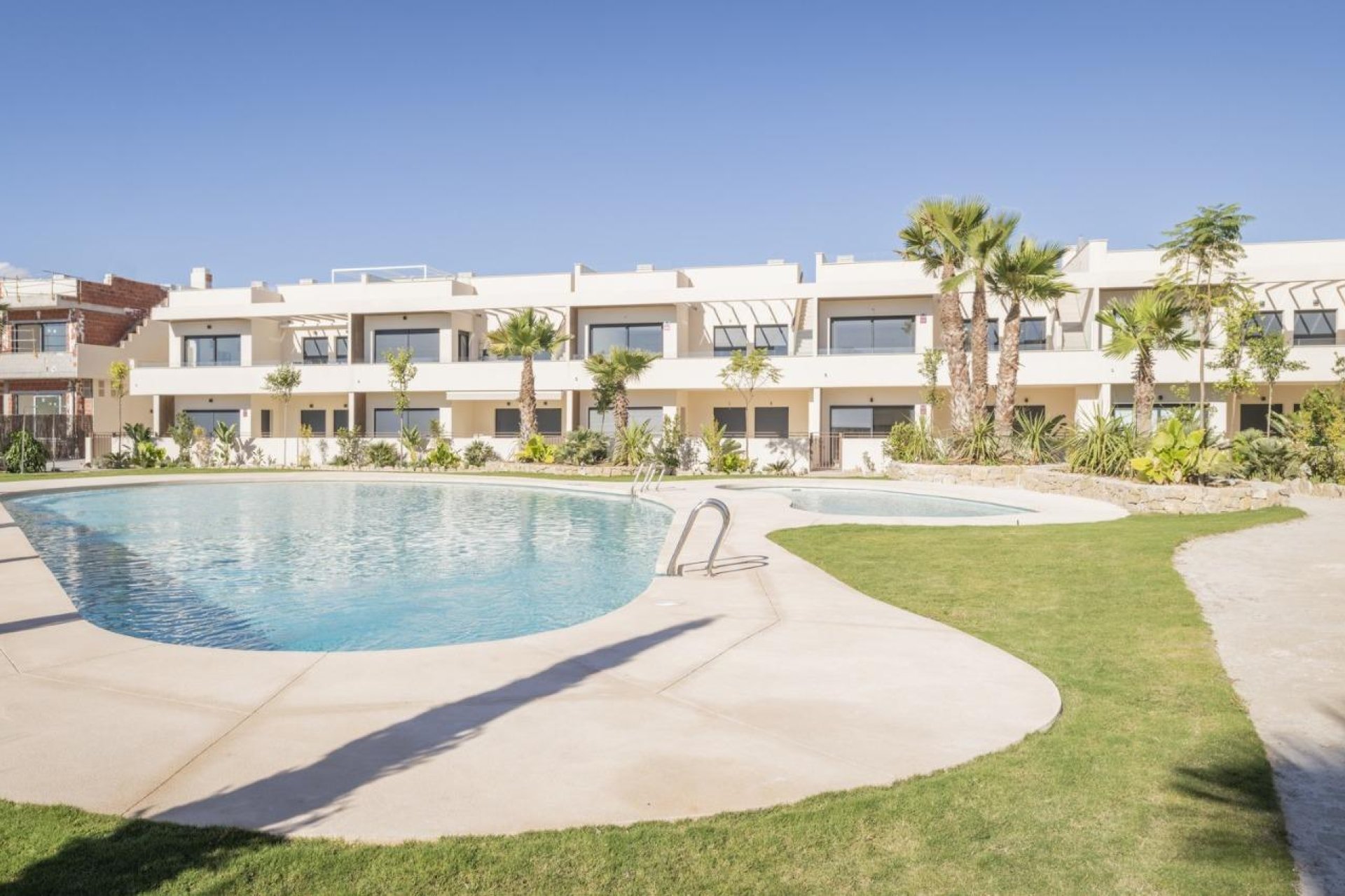 Obra nueva - Bungalow -
Torrevieja - Villa Amalia
