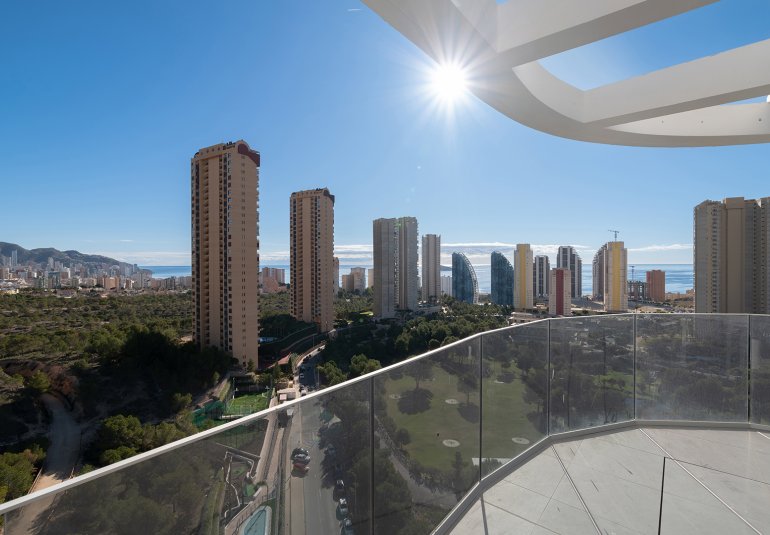 Obra nueva - Piso -
Benidorm - Spain
