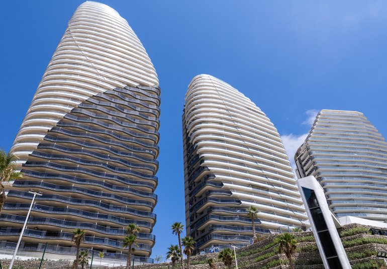 Obra nueva - Piso -
Benidorm - Spain