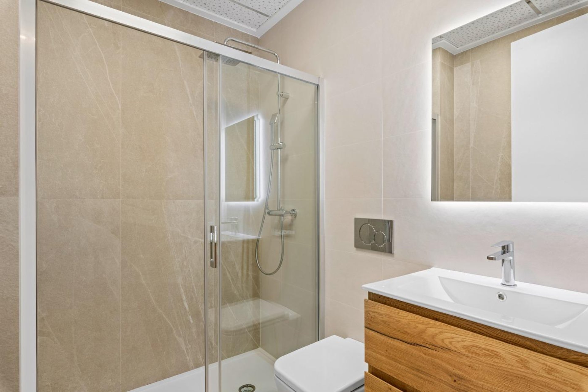 Obra nueva - Piso -
Benijofar - Pueblo