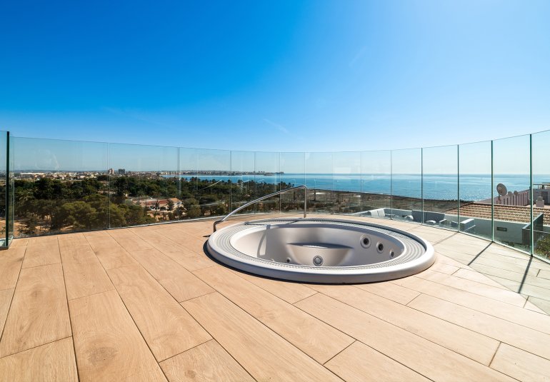Obra nueva - Piso -
﻿Torrevieja (Alicante) - Spain
