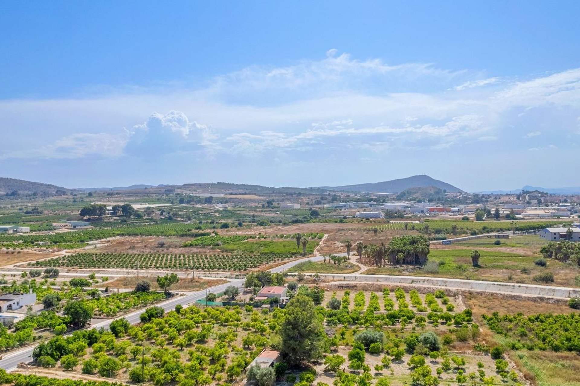 Obra nueva - Piso -
Jacarilla - pueblo