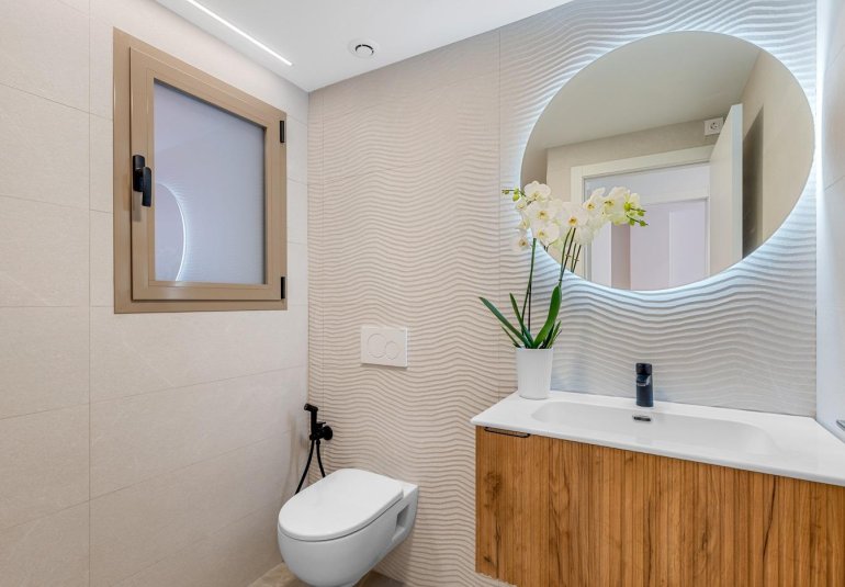 Obra nueva - Piso -
Jacarilla - pueblo