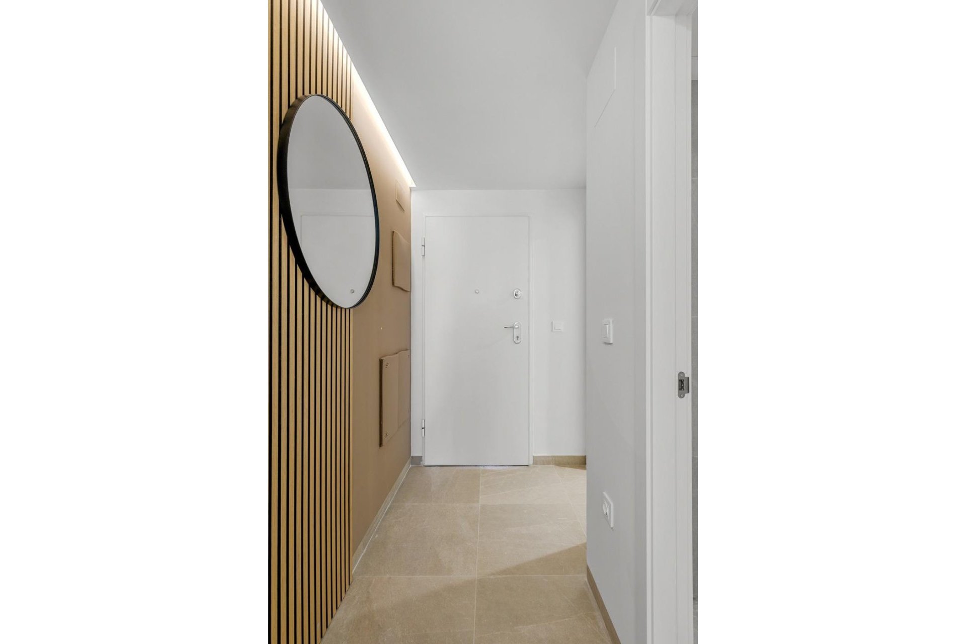 Obra nueva - Piso -
Jacarilla - pueblo