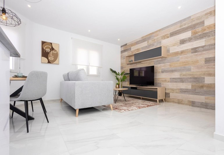 Obra nueva - Piso -
Jacarilla - pueblo