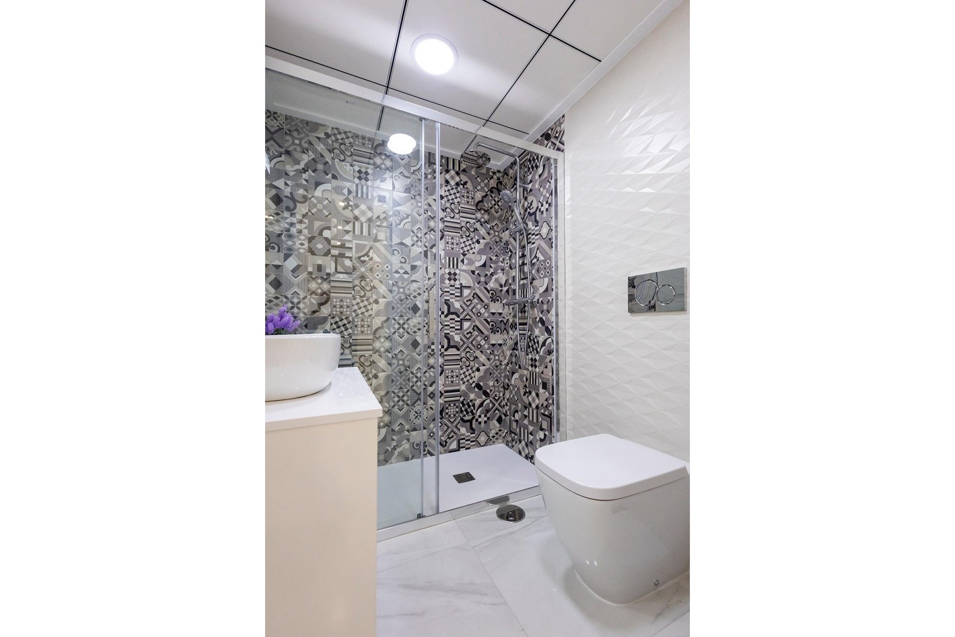 Obra nueva - Piso -
Jacarilla - pueblo