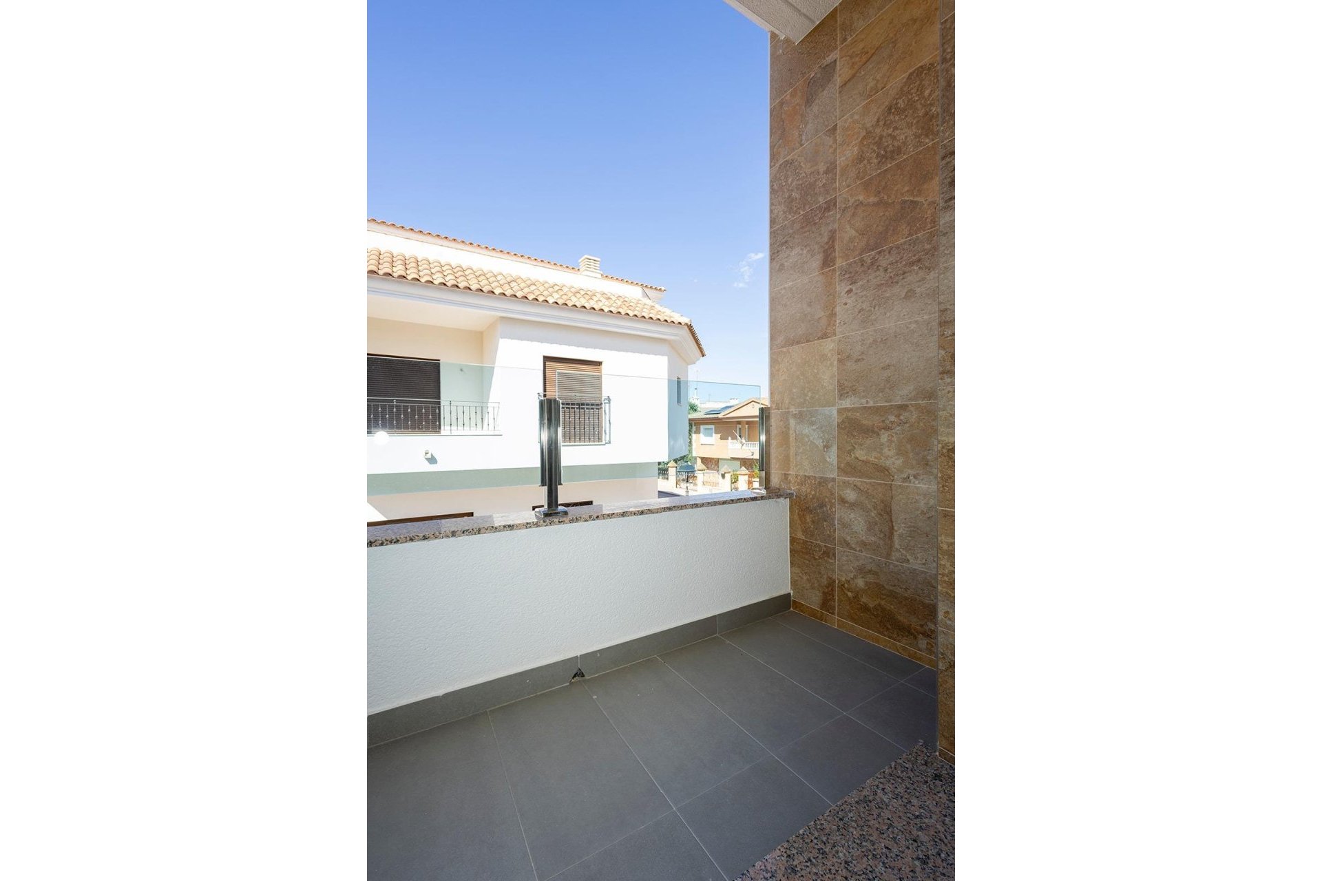 Obra nueva - Piso -
Jacarilla - pueblo