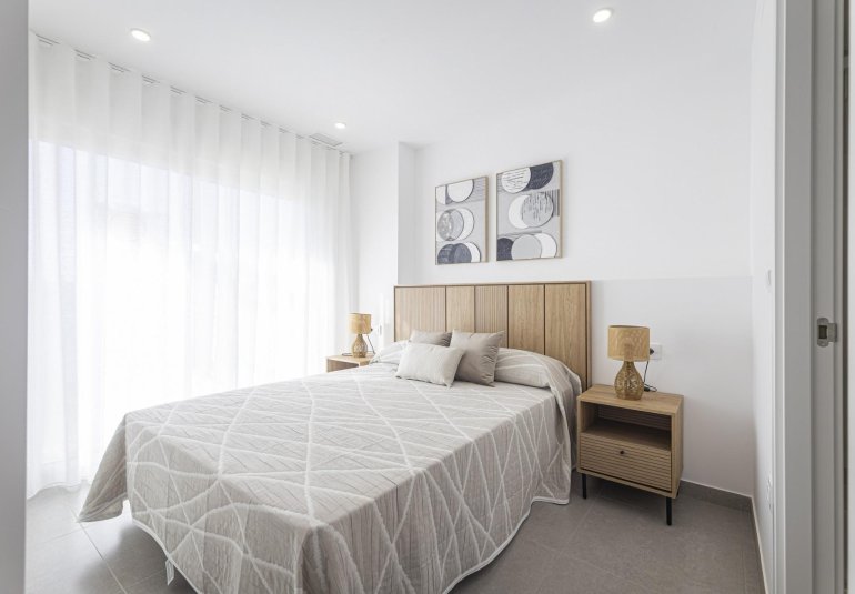 Obra nueva - Piso -
La Manga