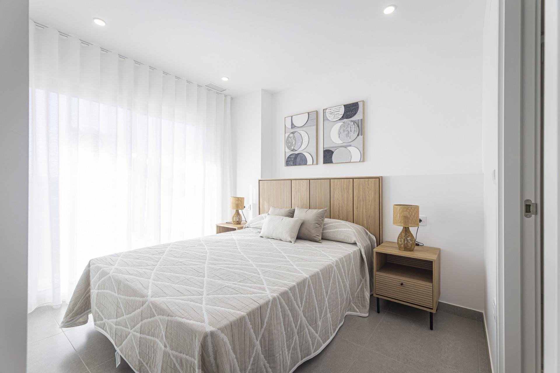 Obra nueva - Piso -
La Manga