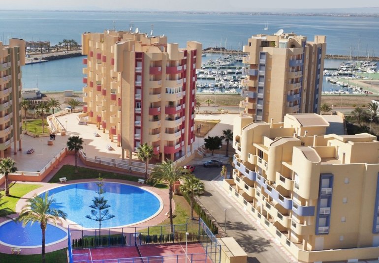 Obra nueva - Piso -
La Manga
