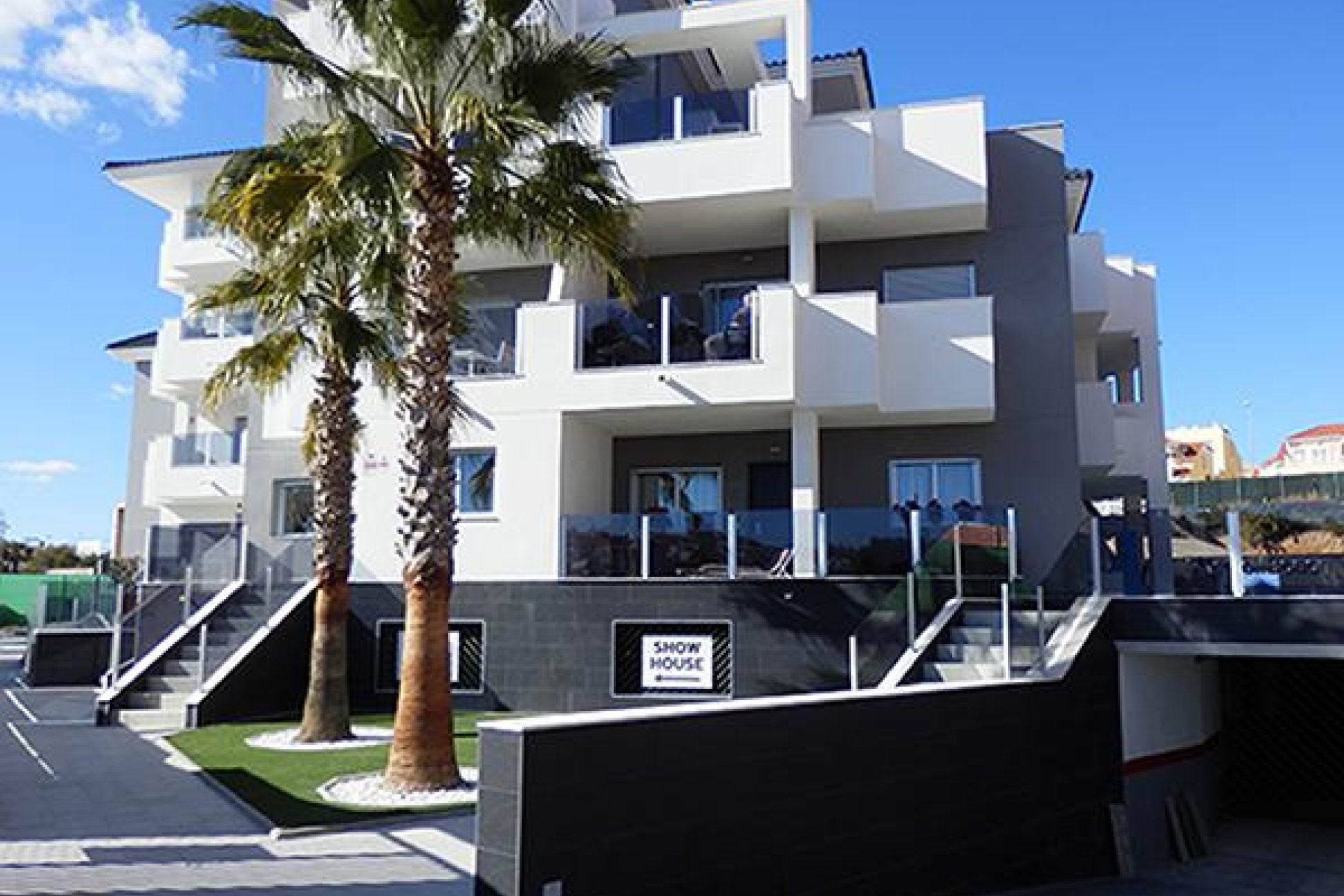 Obra nueva - Piso -
Orihuela Costa - Las Filipinas