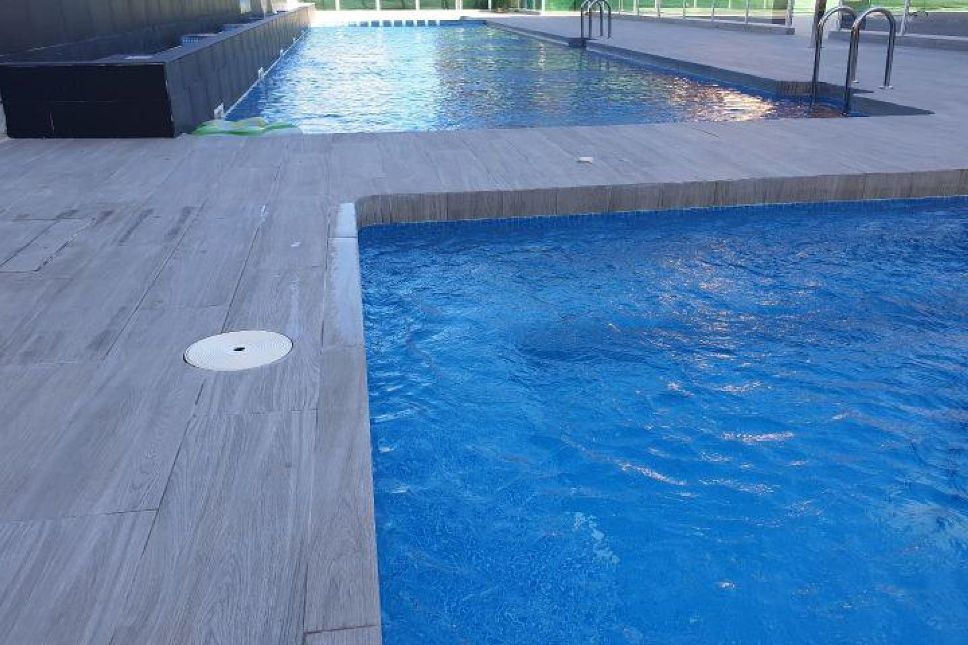 Obra nueva - Piso -
Orihuela Costa - Las Filipinas